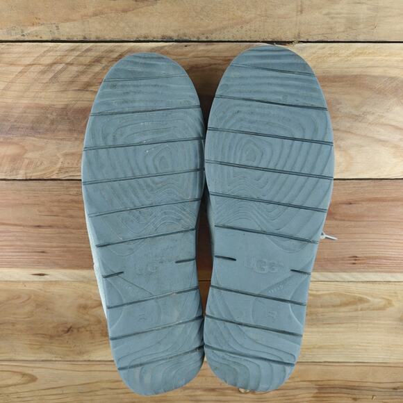 Uggs Men\'s Gray Chukka Suede Boots Shoes Size 13 EEE Lace Up 1096031
